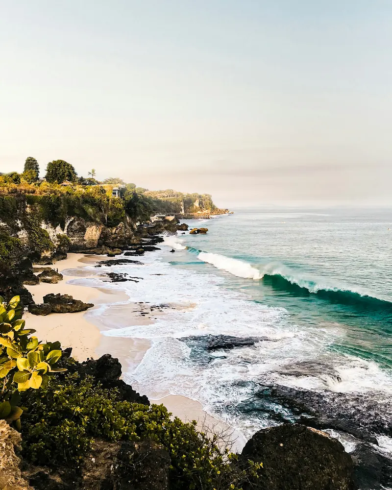 Cliff-lined coast in southern Bali